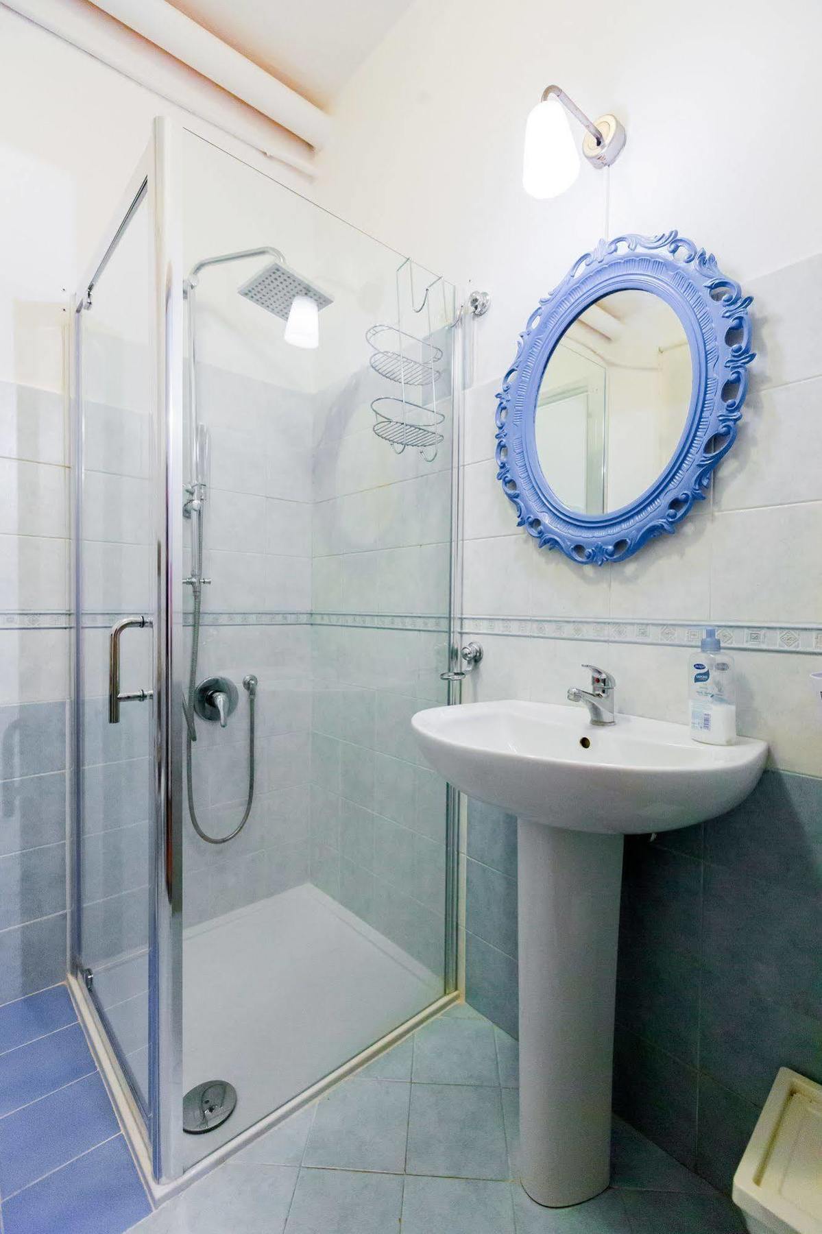 Belmoro - La Dimora Del Capo Bed & Breakfast Palermo Ngoại thất bức ảnh